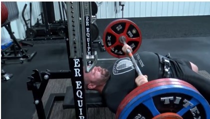Pilot soars to new heights with weights