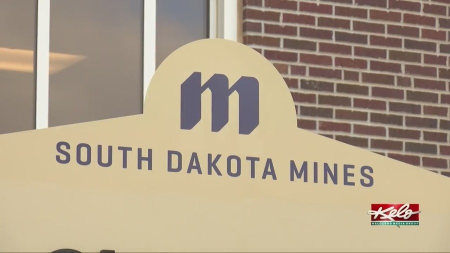 Judge grants Mines student injunction against DHS