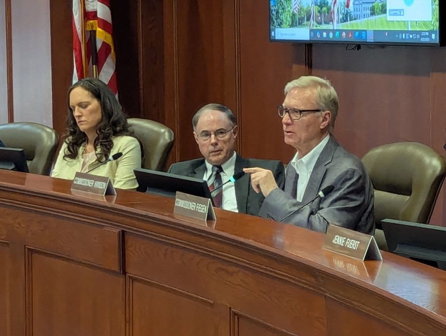 Regulators deny Summit's CO2 pipeline application