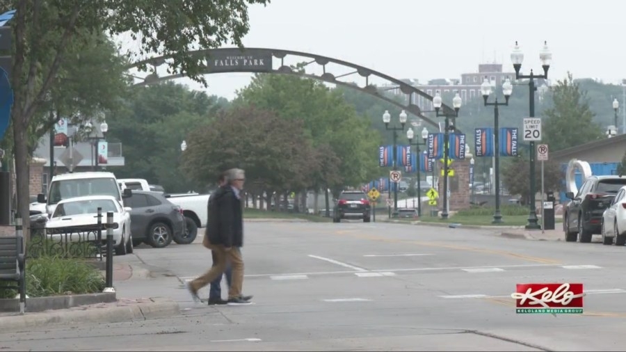 Pickleball, yoga among activities at downtown event