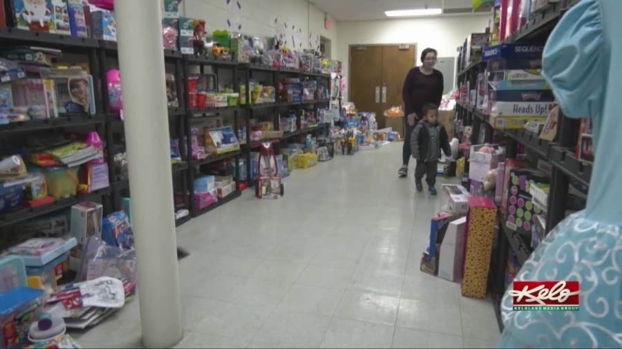 The different ways you can help foster children