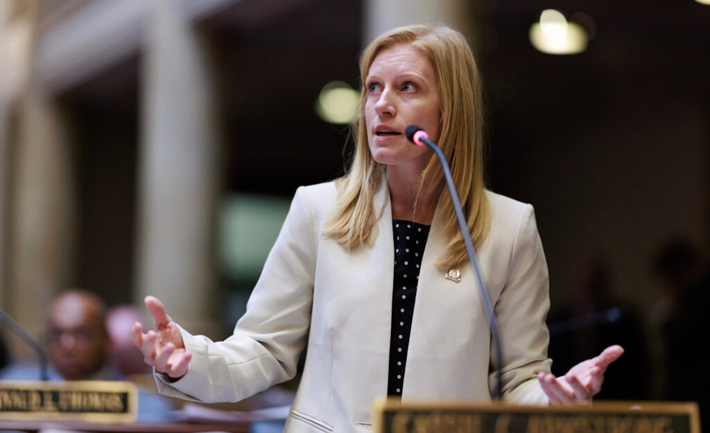 Democrats pass as late breaking ‘clarification' of Kentucky abortion law clears Senate
