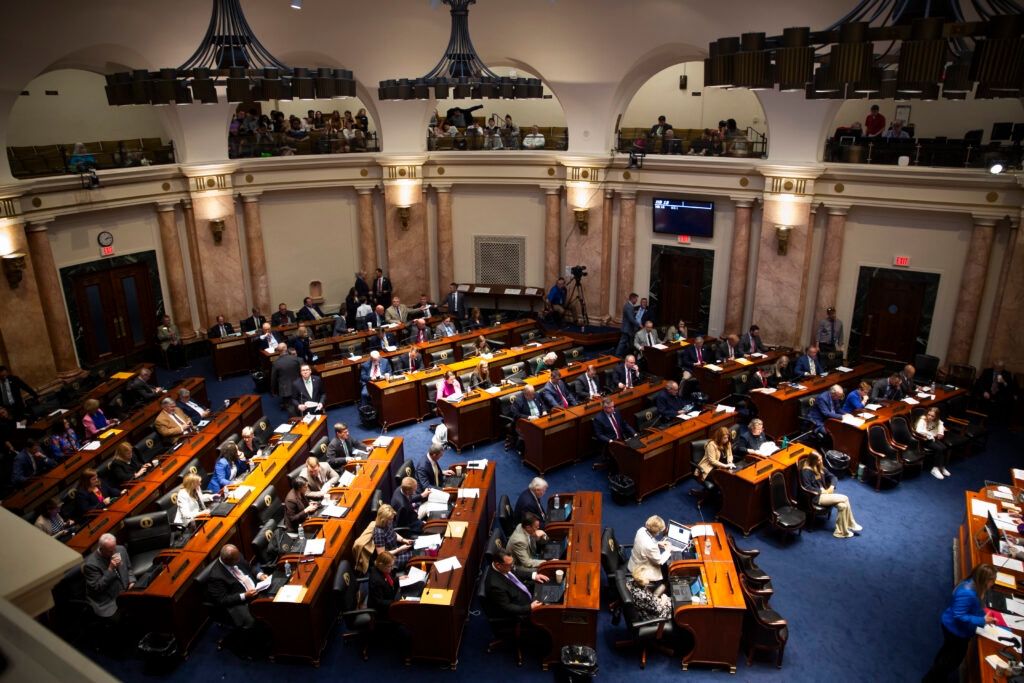 Kentucky House passes bill weakening safety protection for coal miners