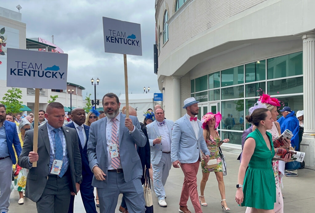 Politicians jockey for a bit of the spotlight at the Kentucky Derby