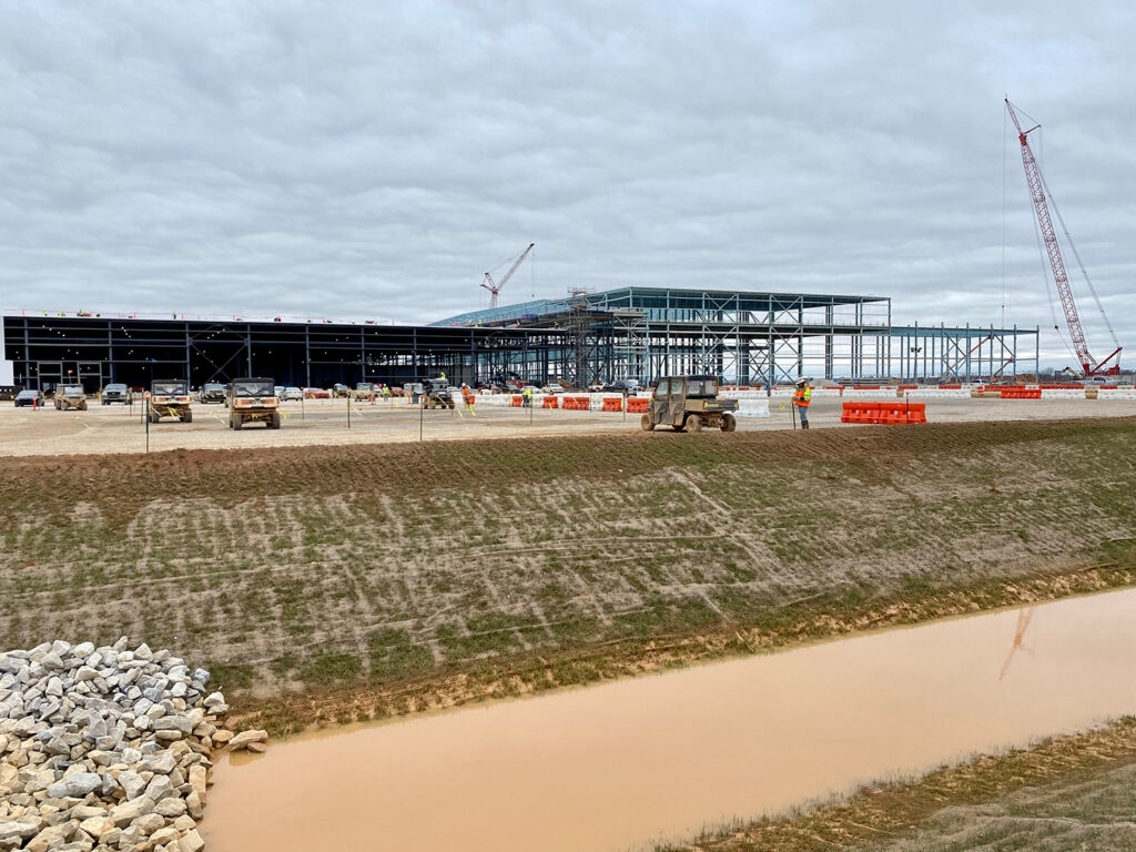 Investor group urges Ford to address claims of ‘union avoidance' at Kentucky battery plant