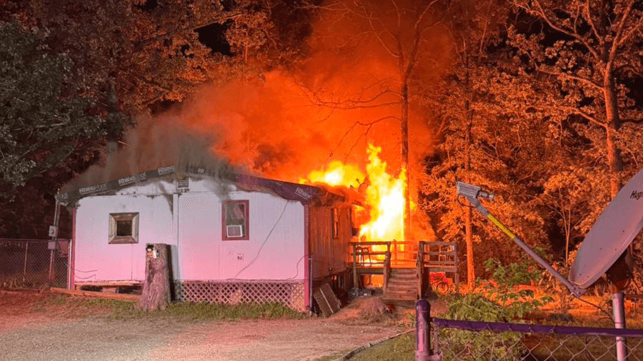 Fire burns home in Cherokee Shores area of Payne Springs
