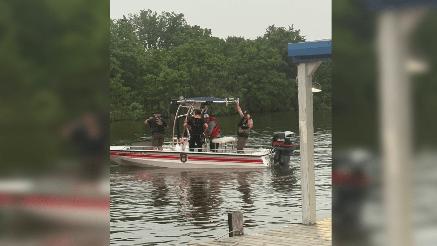 1 in serious condition after Lake Tyler jet ski crash