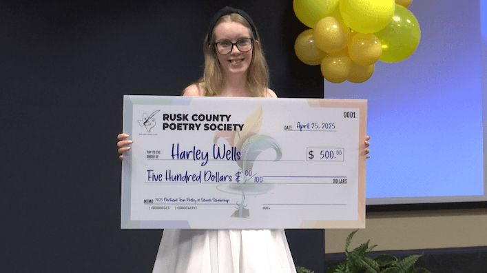Kilgore High School student wins regional poetry competition