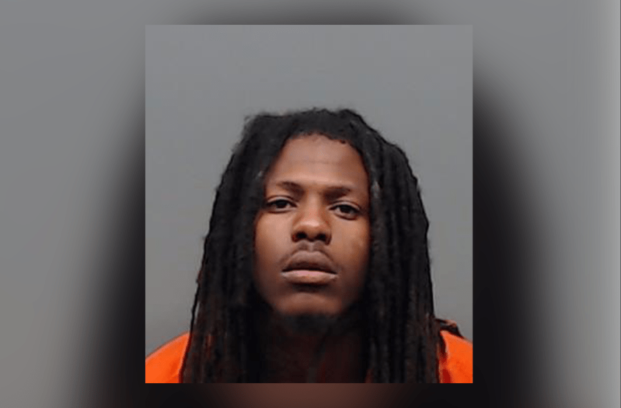 Man arrested by Tyler PD after hitting patrol vehicle during pursuit
