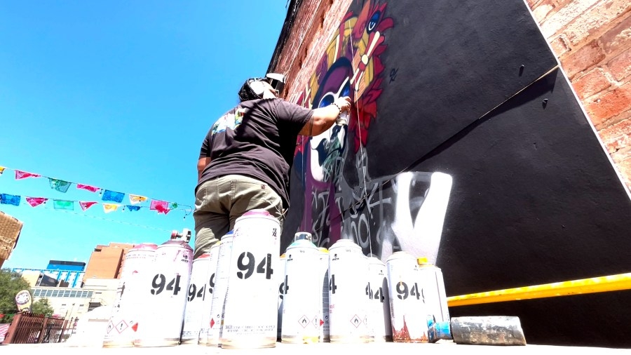 Loco for Cinco Fest highlights art and culture with live mural painting
