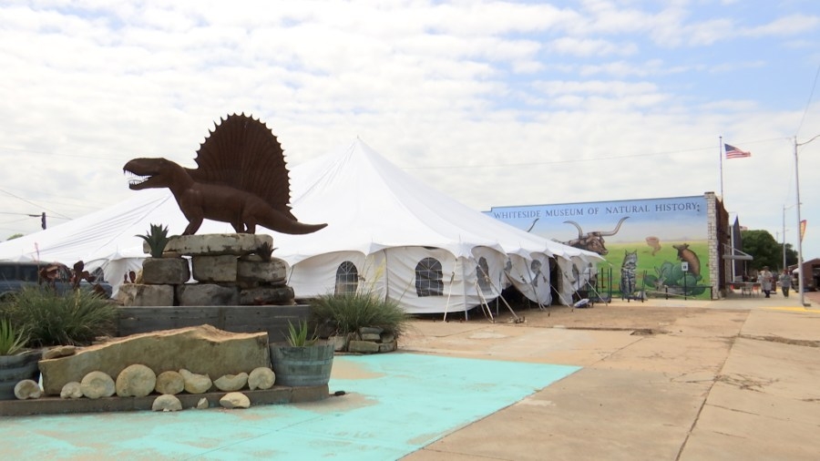 Museum in Seymour opens new wing with annual festival