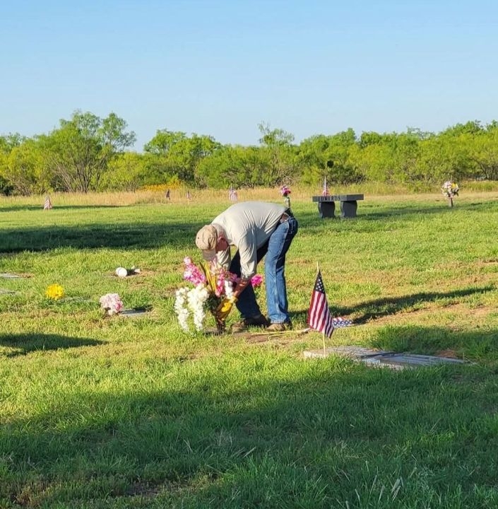 American Legion to honor veterans at Crestview Cemetery event