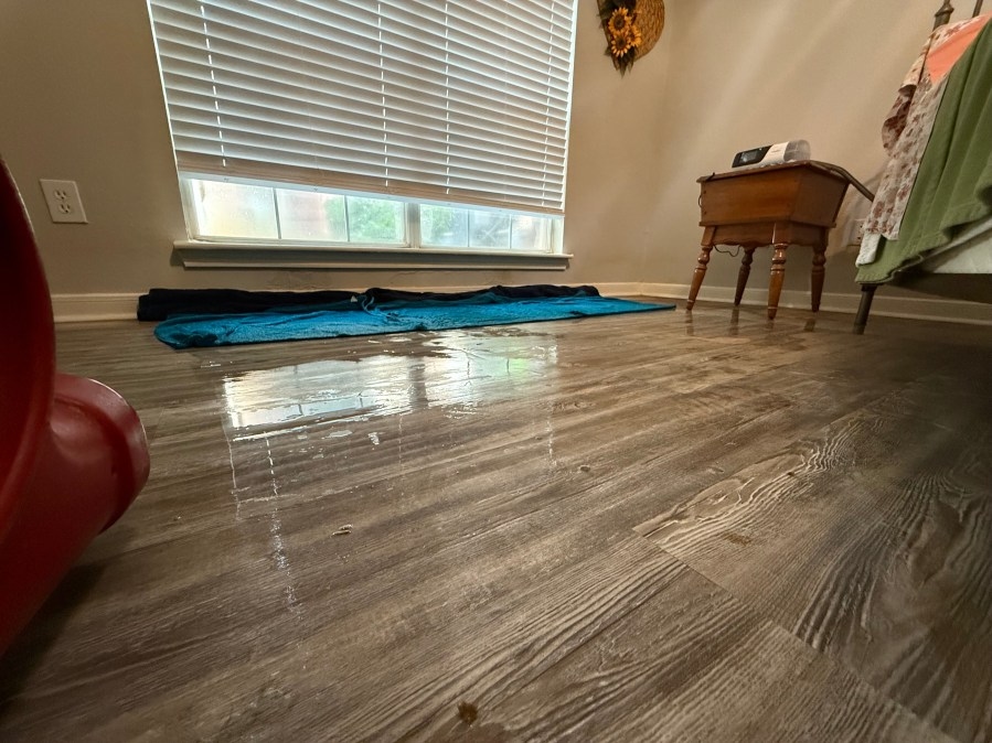 Flooding in the metro, apartment resident shocked as rainwater invades through walls