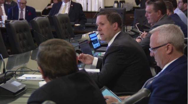 Bill limiting virtual school days in Oklahoma advances