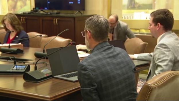 Bill could prohibit state employees from protesting during work hours