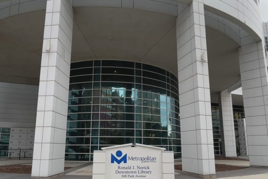 OKC Downtown Library temporarily closed due to body lice