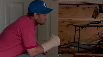 Oklahoma man loses nearly entire hand in power saw accident