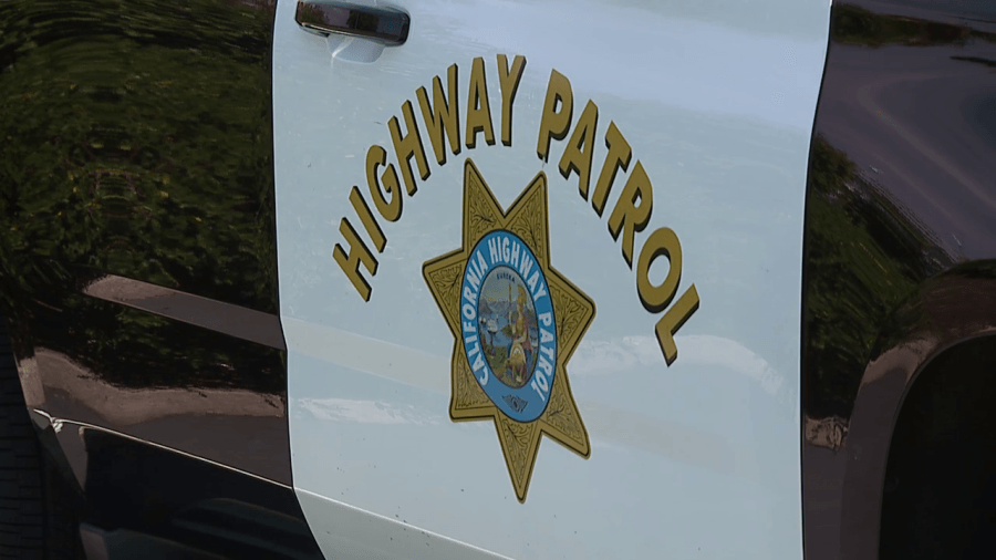 1 dead after Jeep crashes into canal near Lost Hills