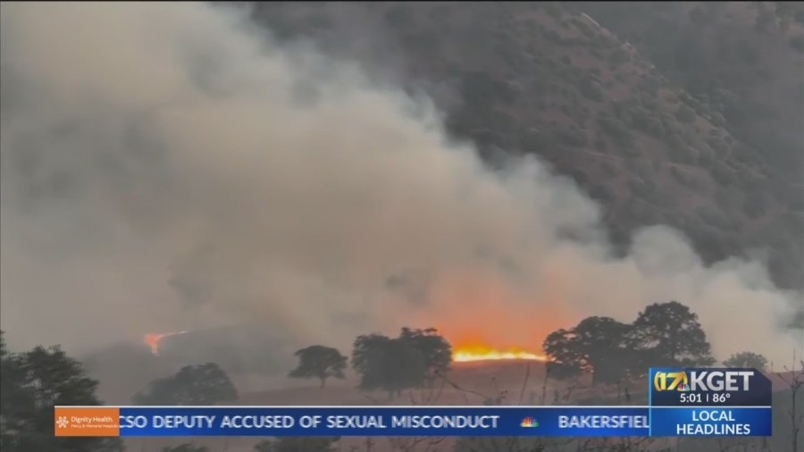 Hwy 178 reopens as Democrat Fire burns 895 acres; Tuesday morning closure scheduled
