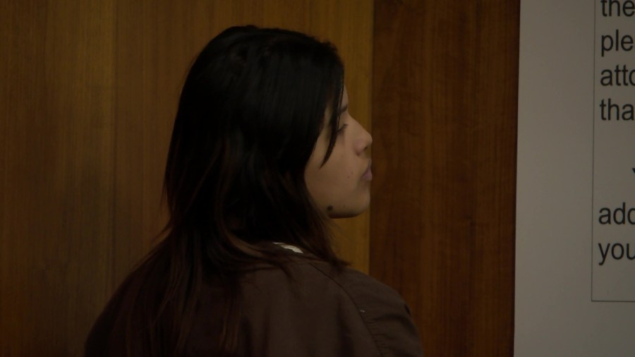 Woman with 3 prior DUIs is facing felony DUI charges