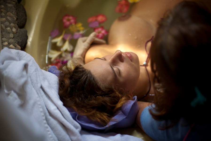 House Reps., Native Hawaiians prepare for battle over midwifery