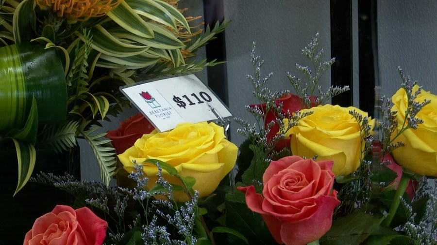 Flower season blooming in Hawaii, are prices rising?