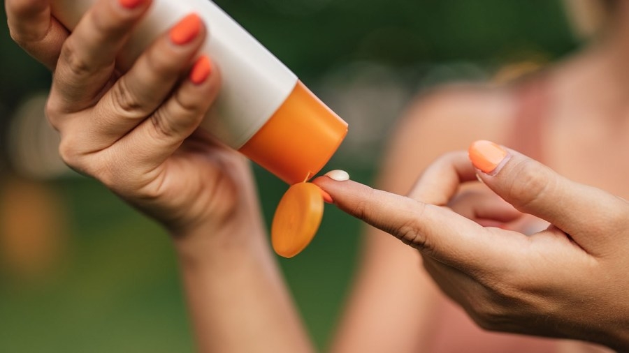 Dermatologist says skin damage from the sun can only take 10 to 60 minutes