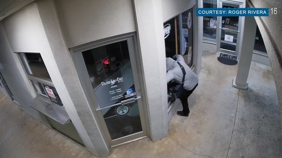 Oahu shops under siege: Smash-and-grabs ongoing