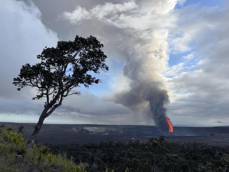 Kīlauea could put on another spectacular show soon