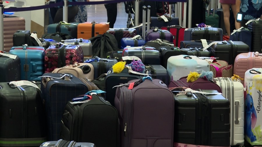 Busy spring break travel causing long lines at airports