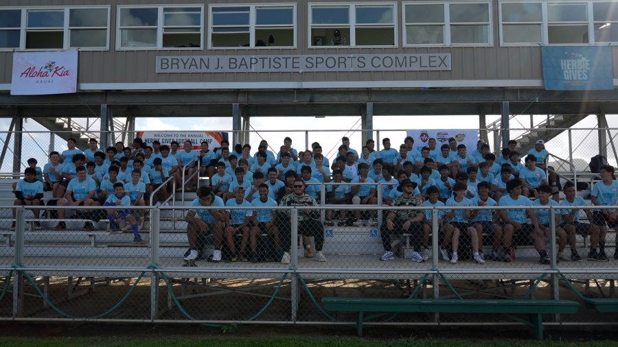 Nick & Nate Herbig host free football clinics on Kauai