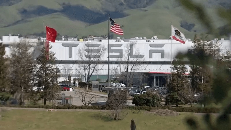 Local buyer says Tesla didn't ship his special edition car and sold it to someone else