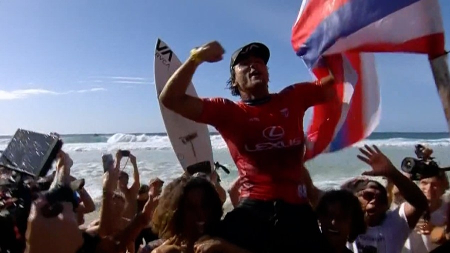 Barron Mamiya wins WSL Lexus Pipe Pro for 2nd straight year