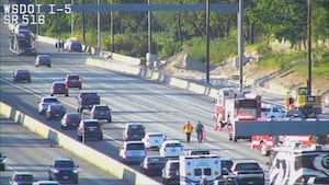 Fatal hit-and-run blocks lanes on NB I-5 in Kent
