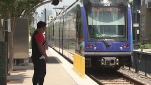 Seattle mayor issues executive order to expedite West Seattle, Ballard Light Rail expansion