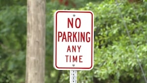 Tacoma installs ‘no parking' signs along Marine View Drive to prevent homeless encampments