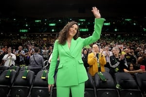 Seattle Storm legend Sue Bird inducted into Women's Basketball Hall of Fame