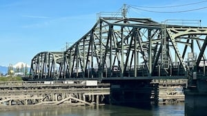 Four full closures for SR 529 coming in May