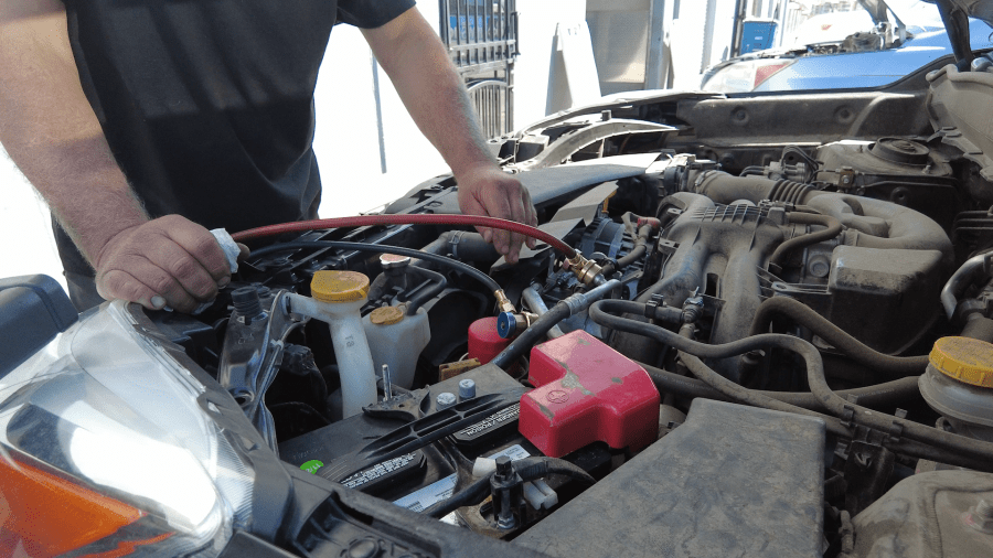 Las Vegas valley drivers pumping the brakes on car maintenance, mechanics say