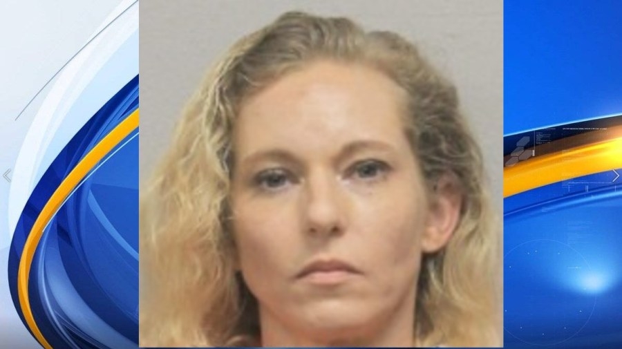 Carencro woman arrested for drug possession with baby in car