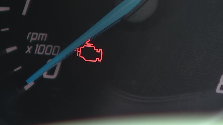 Arkansas woman targeted by ‘smoking car' scam after listing car on Facebook Marketplace