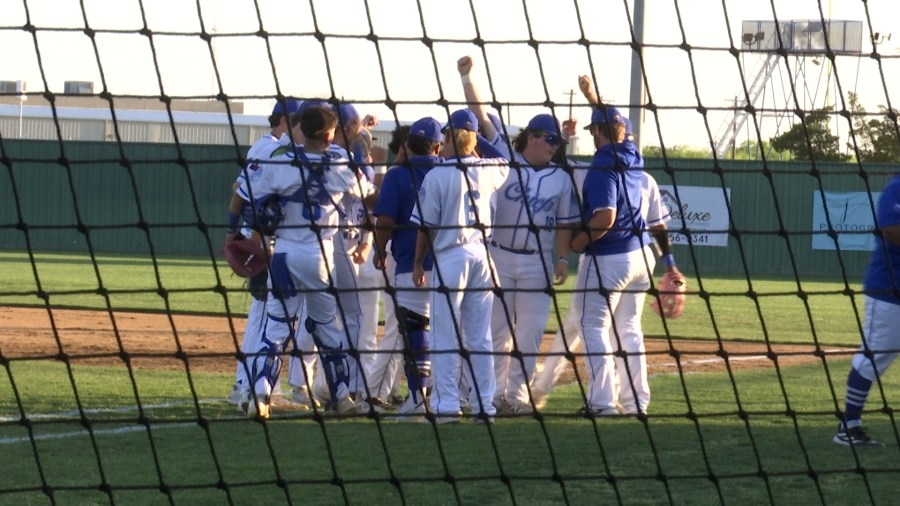 HIGHLIGHTS: Lake View baseball team hosts Lubbock Estacado, recognizes top teachers