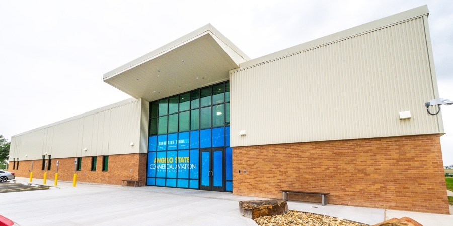 ASU showcases new aviation training facility