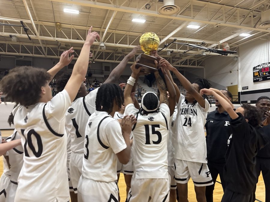 HIGHLIGHTS: Permian clinches bi-district title with blowout win over Montwood