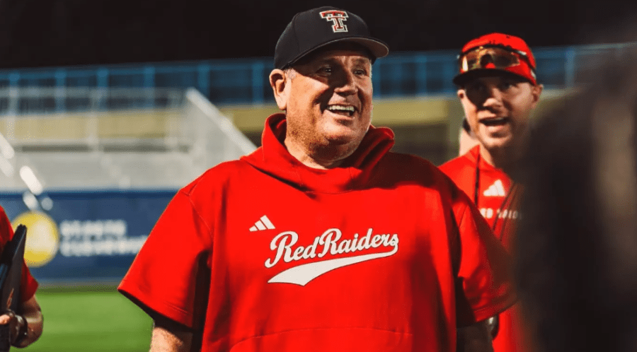 Texas Tech Gerry Glasco honors late daughter during historic WCWS run