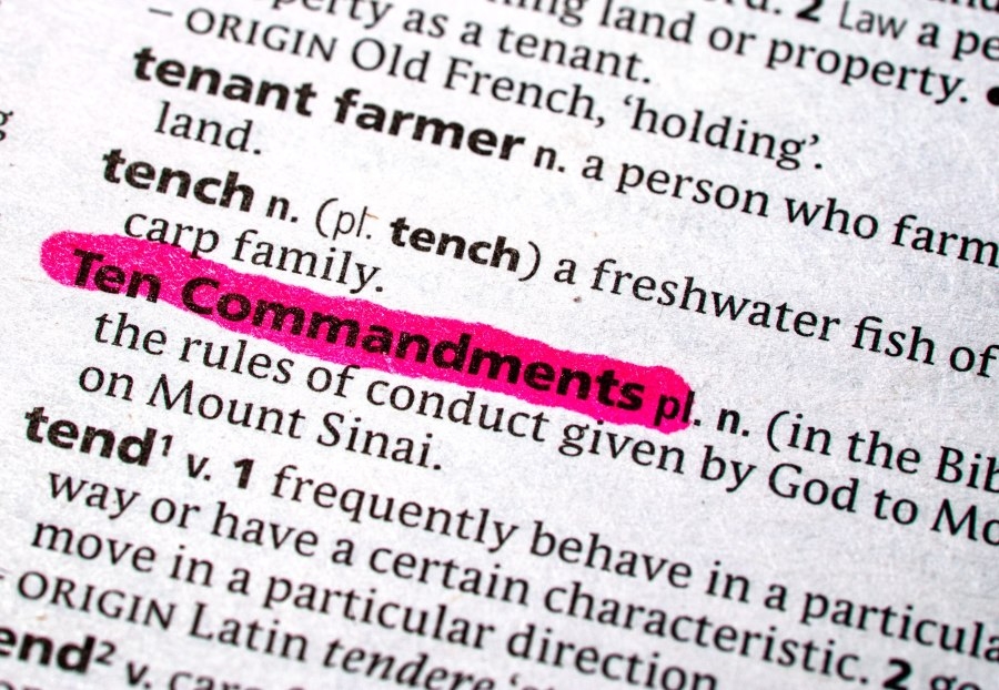 Arkansas bill would allow for displaying of Ten Commandments in classrooms