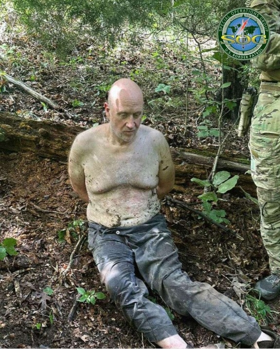 U.S. Border Patrol posts new photos of Hardin's arrest