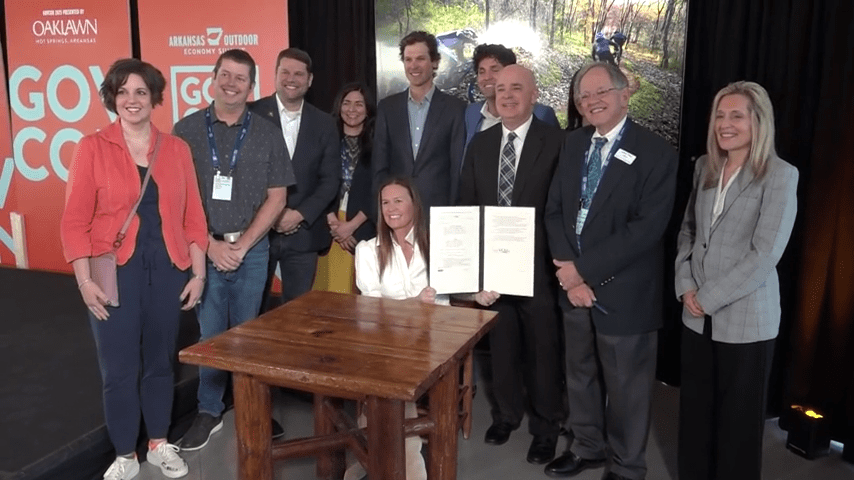 Gov. Sanders signs tramway bill, touts tourism projects at GovCon