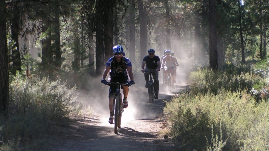 Expansion of e-bike access on Oregon trails, beaches considered in proposed amendment