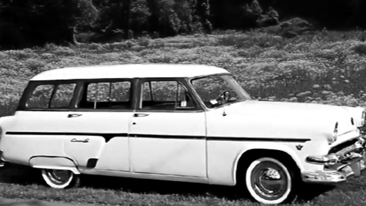 Diver creates GoFundMe to recover presumed Martin Family car from Cascade Locks
